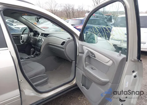 2014 Chevrolet Traverse 1Lt from USA, damaged, VIN 1GNKRGKD2EJ105574